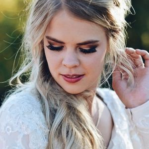 Meet your Posher, Ali